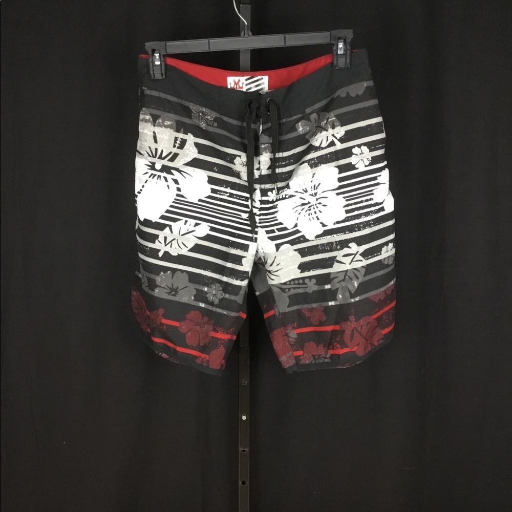 Micros board shorts NWT size 32” waist 9” inseam